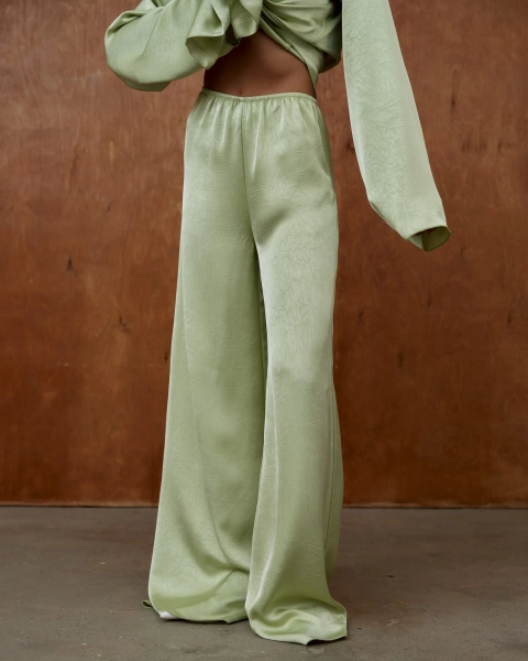 Костюм MONACO PALE OLIVE