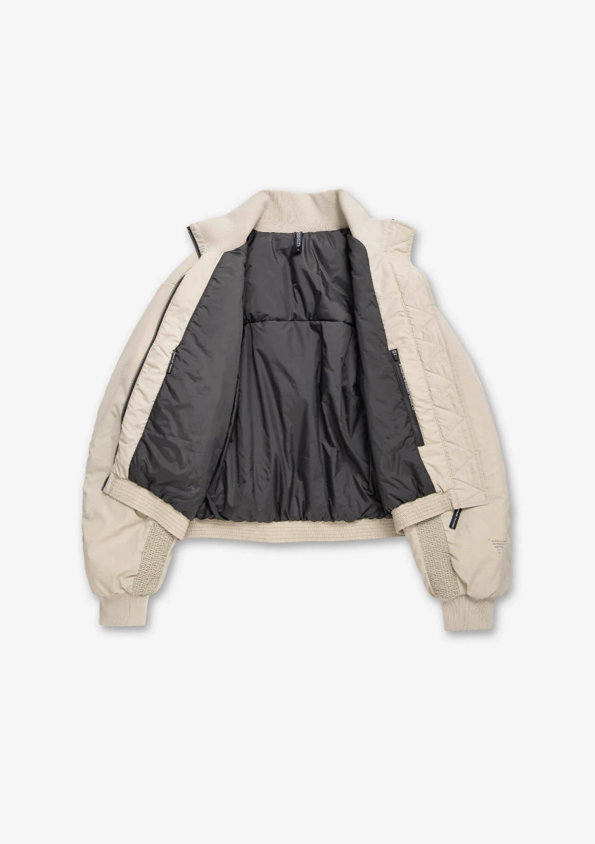 Куртка-бомбер KRAKATAU, цвет: Светло-бежевый, Qw528-816 купить онлайн
