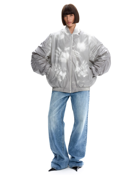 Бомбер с эффектом термохрома Suborbia, цвет: серо-белый, 006938 купить онлайн