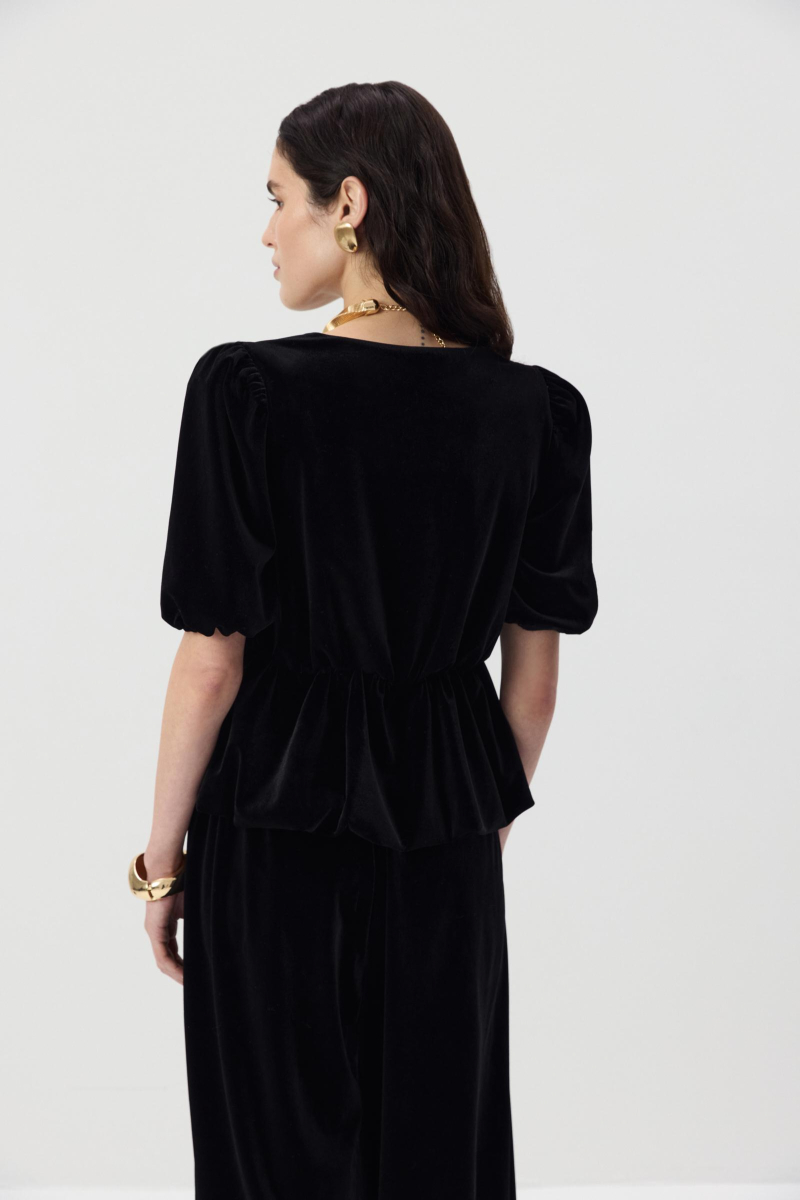 Блуза из бархата Charmstore, цвет: Черный, 102-48542-880 купить онлайн