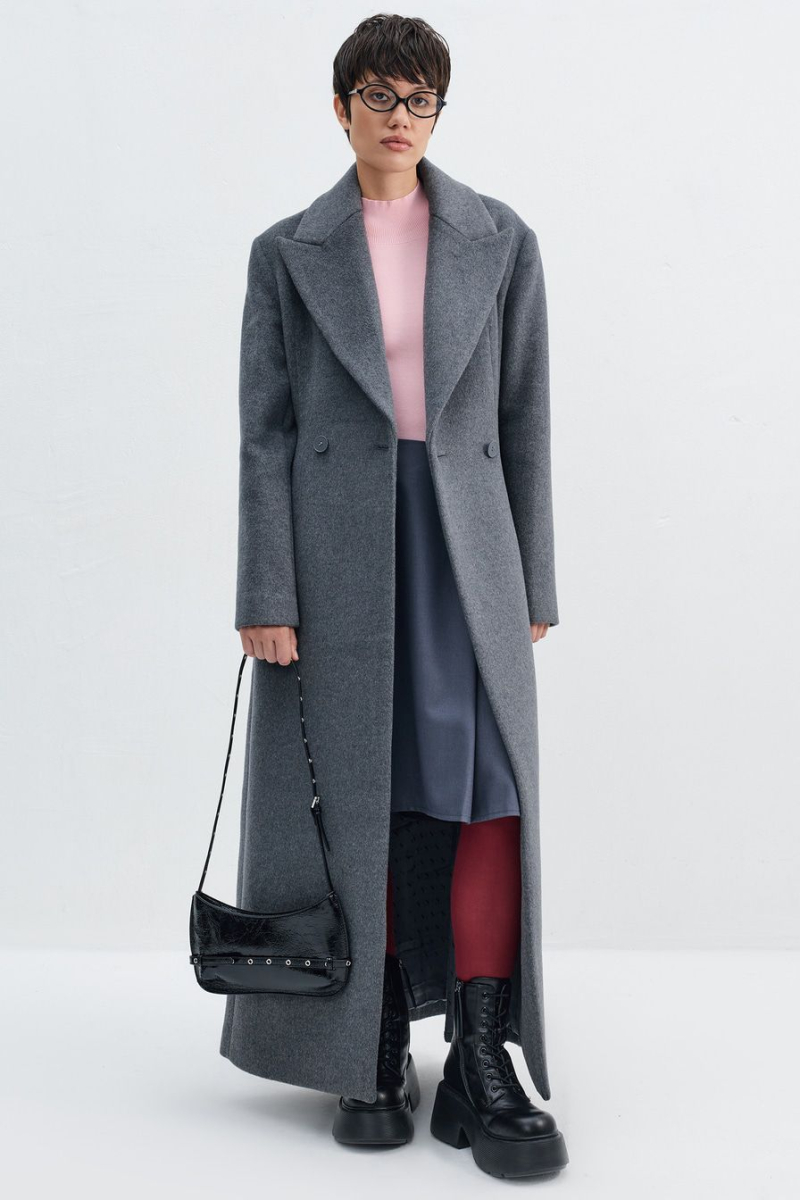 Сумка из лаковой экокожи