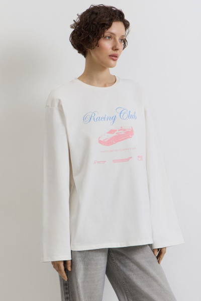 Лонгслив "Racing club" TOPTOP, цвет: молочный, TT.904.16990.128 купить онлайн