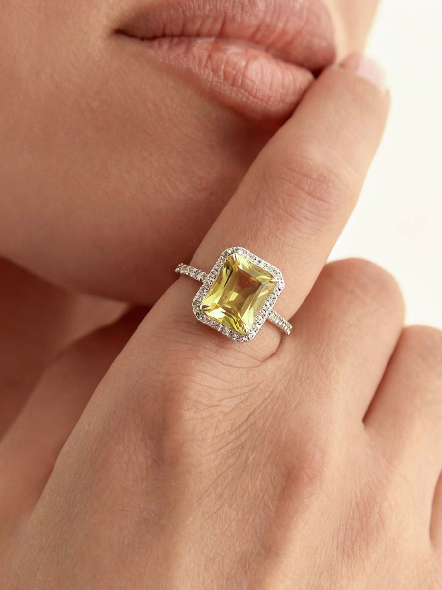 Кольцо Королева лимонный кварц