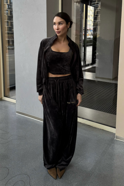 Майка из велюра BROWN Label .B, цвет: BROWN, Tp.07.2.70BRN купить онлайн