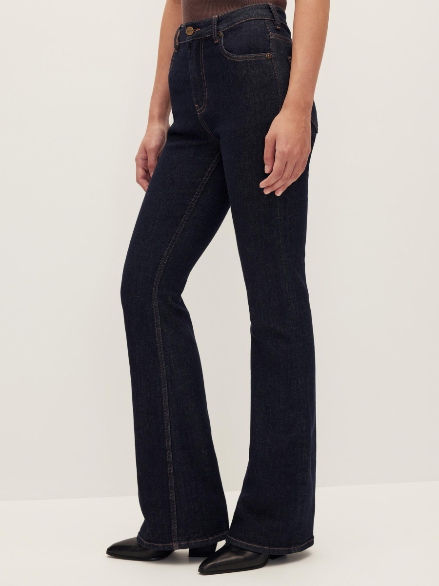 Джинсы клеш