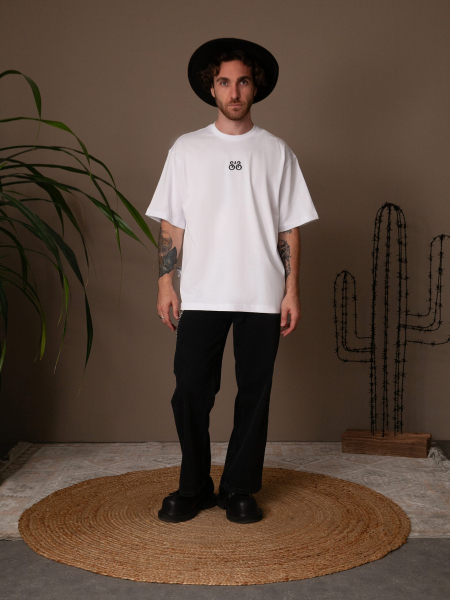 Футболка бархат SCANDALIS, цвет: белый, ФБ035а купить онлайн