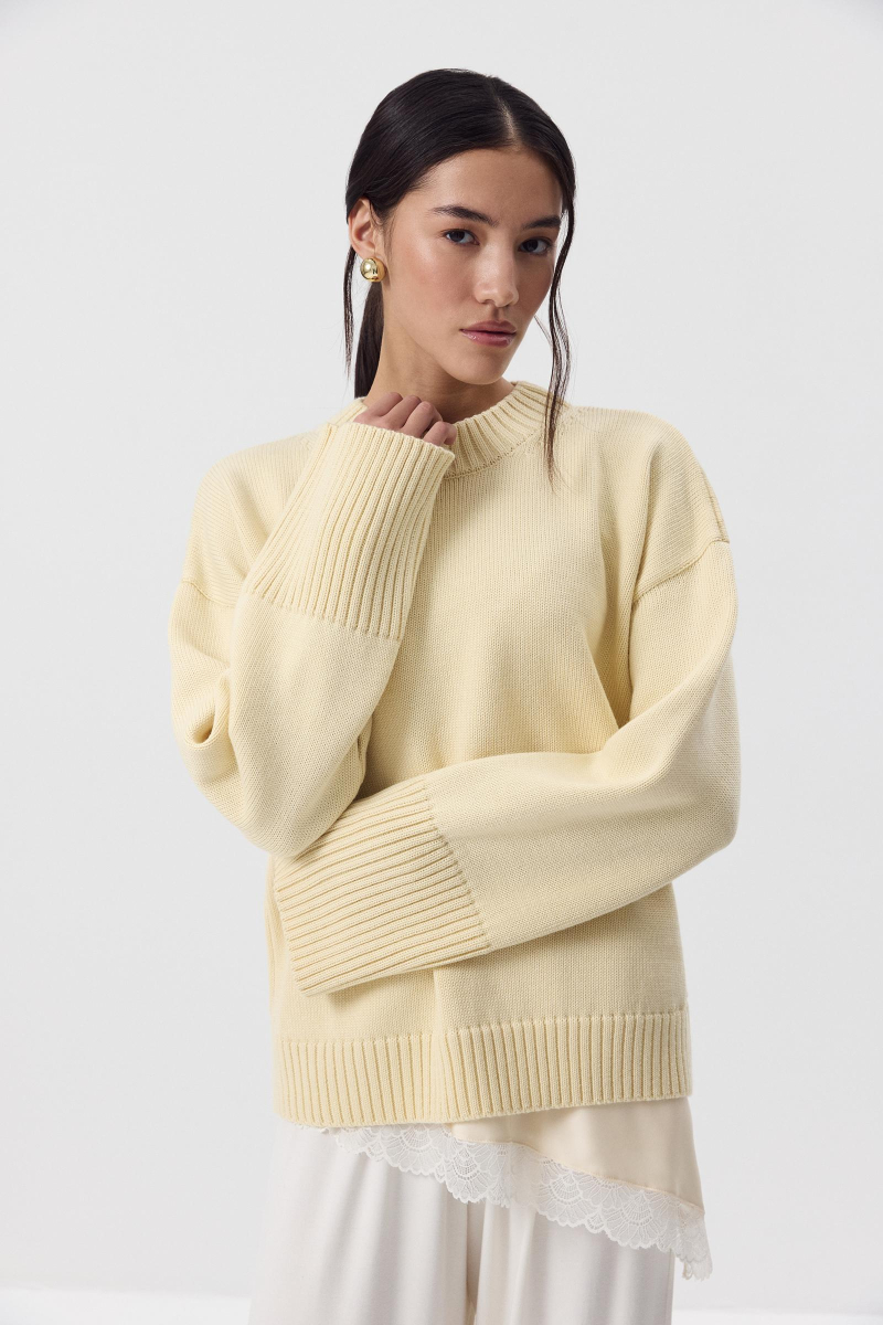 Джемпер из мериносовой шерсти с круглым вырезом Charmstore, цвет: Сливочный, 303-44798-121 купить онлайн