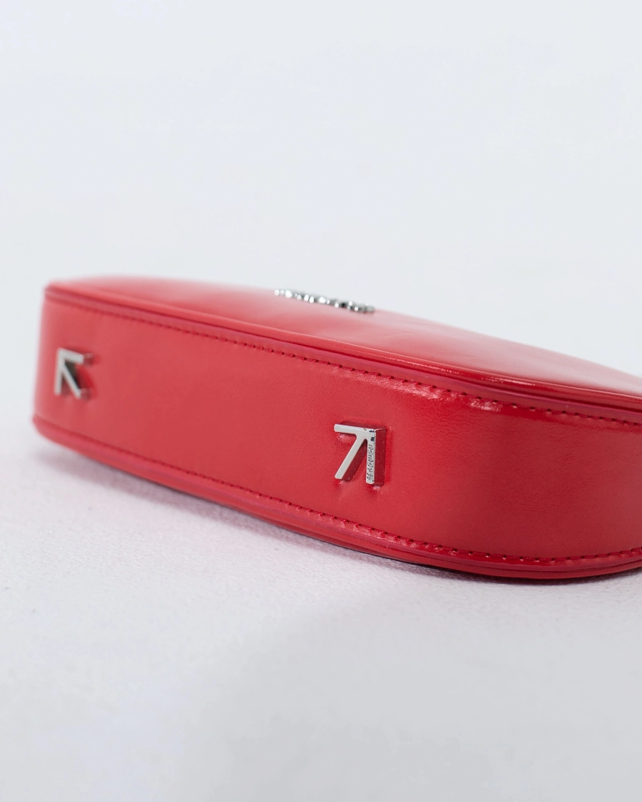 Сумка на цепочке SHINY RED