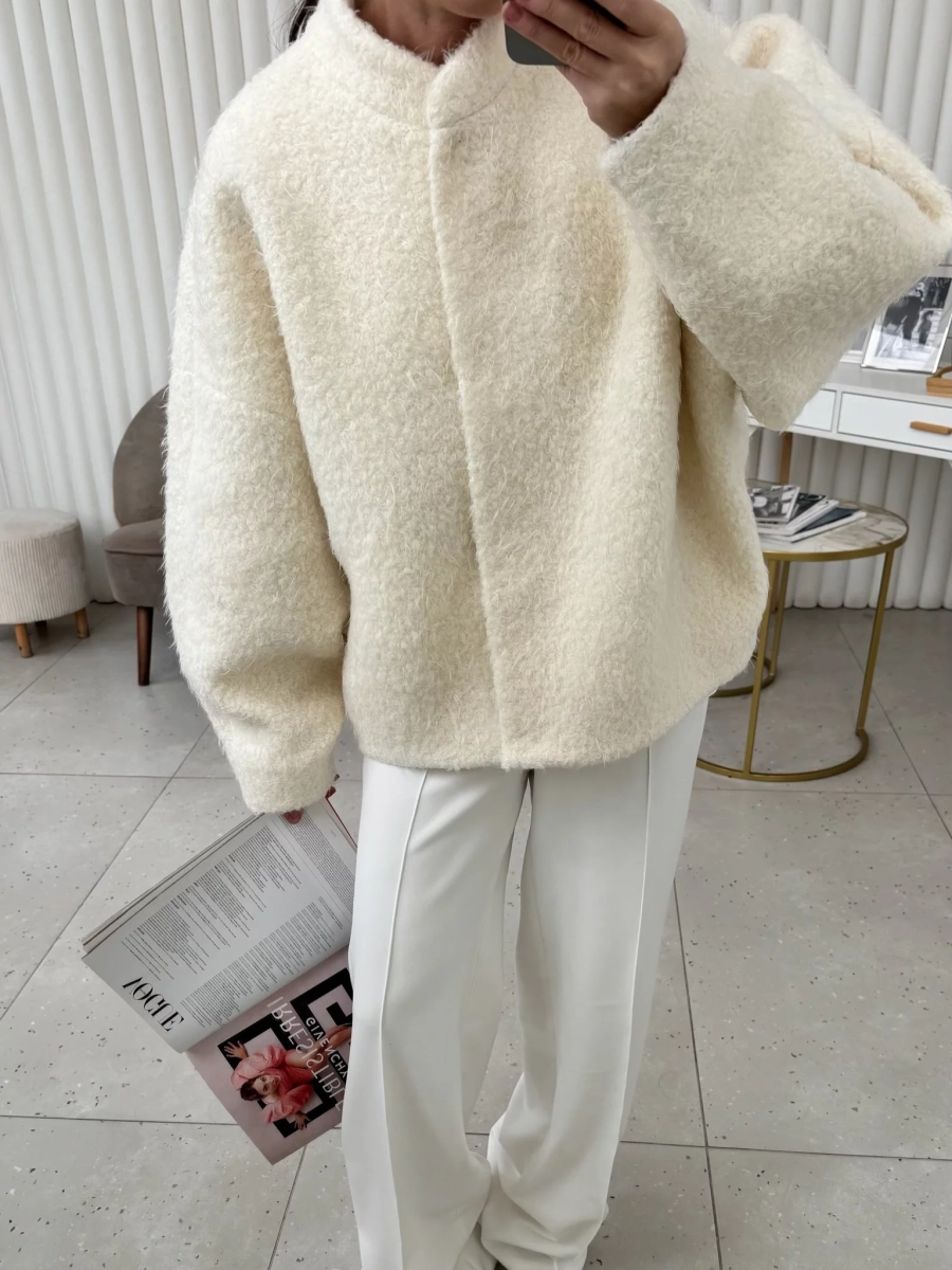 Бомбер I.B.W., цвет: молочный, CO059 купить онлайн