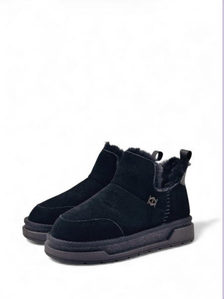 Угги из натуральной замши GRANDERA, цвет: Черный  купить онлайн