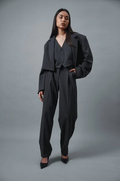 BOSSY Брюки BANANA PANTS MONSOON YONS, цвет: серый, YO-375 купить онлайн