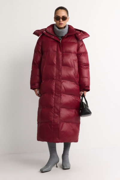 Пуховик с капюшоном