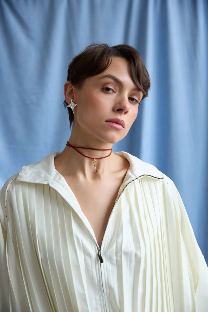 Серебряная моносерьга «Счастья ключ» SBLESKOM, цвет: серебро, 12215 купить онлайн