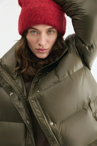 Шапка с отворотом из шерсти альпака Daisyknit, цвет: красный  купить онлайн