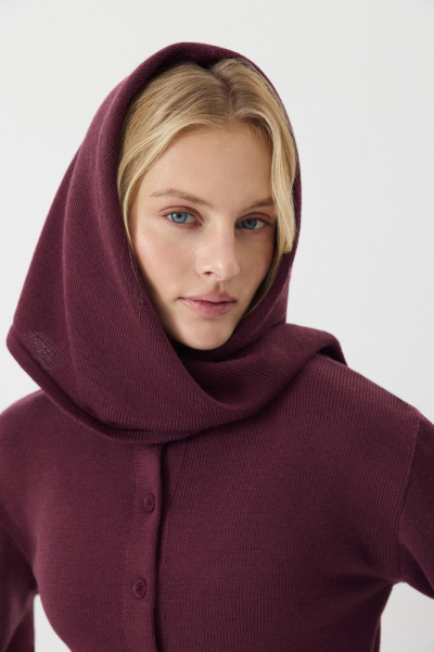 Косынка из шерсти