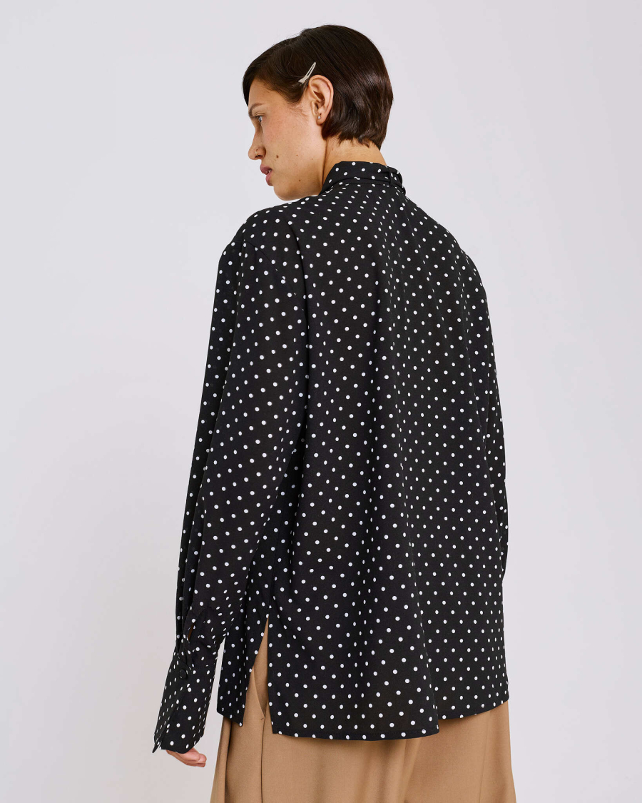 Блуза с шарфом в горох Anmuse, цвет: Черный, BL26SP303-BLC купить онлайн