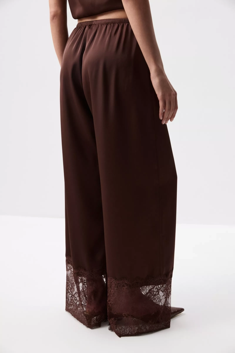 Брюки с кружевом Charmstore, цвет: шоколадный, 101-56860-551 купить онлайн