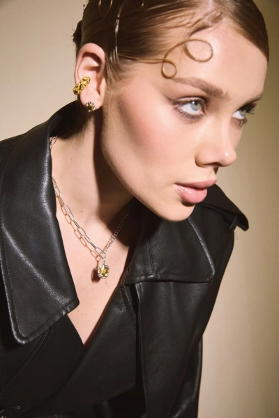 Серебряное колье Дива «Королева драмы» SBLESKOM, цвет: серебро, 12201 купить онлайн