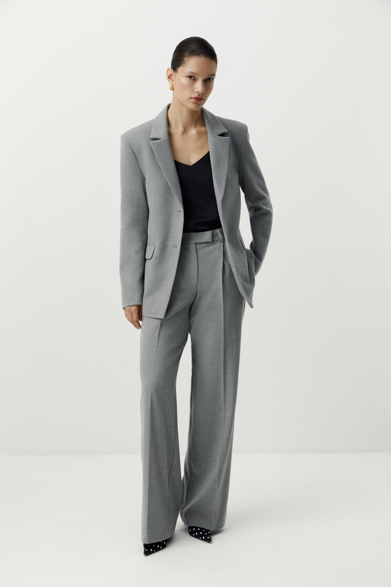 Пиджак оверсайз с боковыми разрезами из костюмной ткани Charmstore, цвет: серый меланж, 109-19535-889 купить онлайн