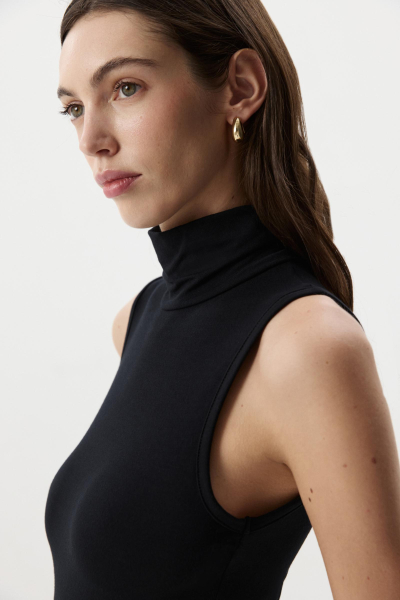 Боди с воротником-стойкой Charmstore, цвет: Черный, 217-50865-880 купить онлайн