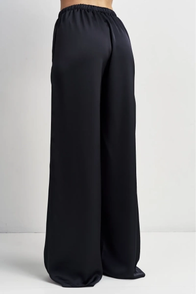 Брюки атласные Erist store, цвет: Черный,  купить онлайн