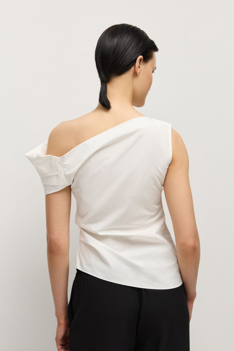 Топ асимметричный из хлопка AROUND, цвет: молочный,  купить онлайн