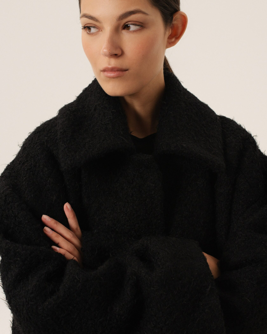 Пальто BLACK Anmuse, цвет: Черный, FUR24W112-BLC купить онлайн