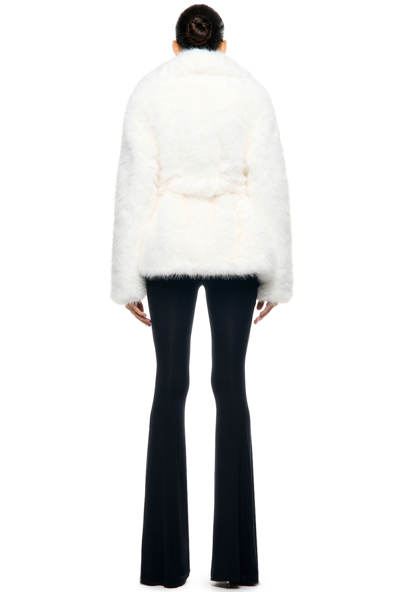 Шуба удлинённая с поясом SODAMODA, цвет: белый, 15795 купить онлайн