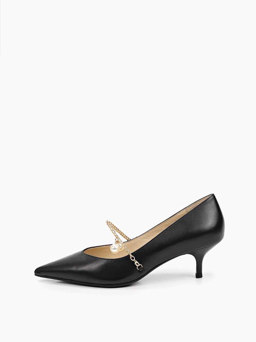 Туфли лодочки лакированные из натуральной кожи на маленьком каблуке