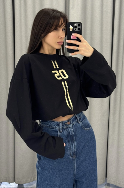 Лонгслив на кулисе 05 BLACK