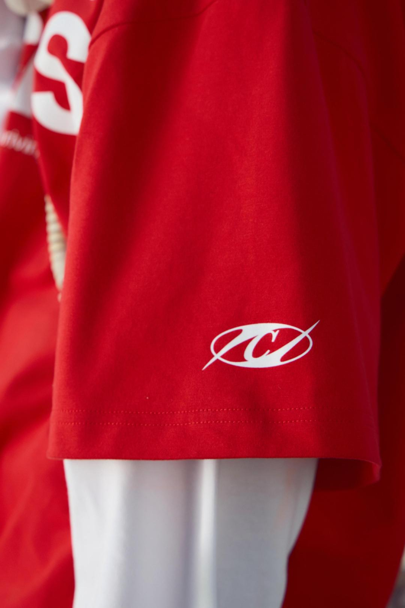 Футболка Crisis CULT, цвет: красный,  купить онлайн