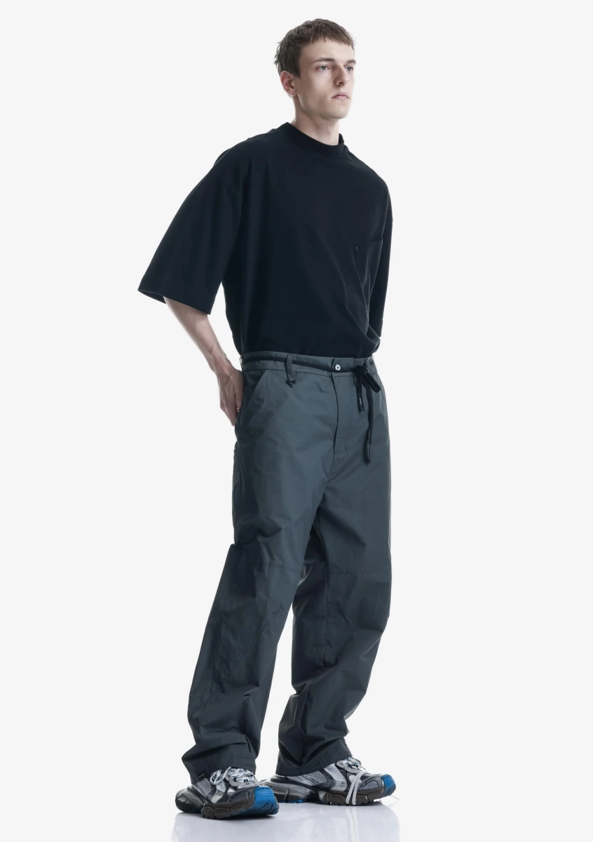 Оверсайз-футболка с наклонным карманом KRAKATAU, цвет: Черный, Tm124-1 купить онлайн