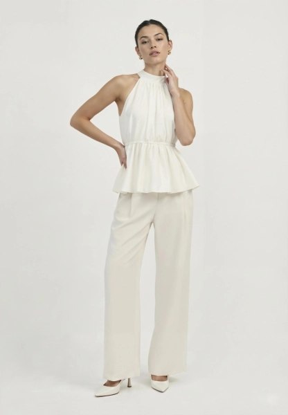 Топ с баской из шифона REFERT, цвет: молочный, 13-4130/1-2511 купить онлайн