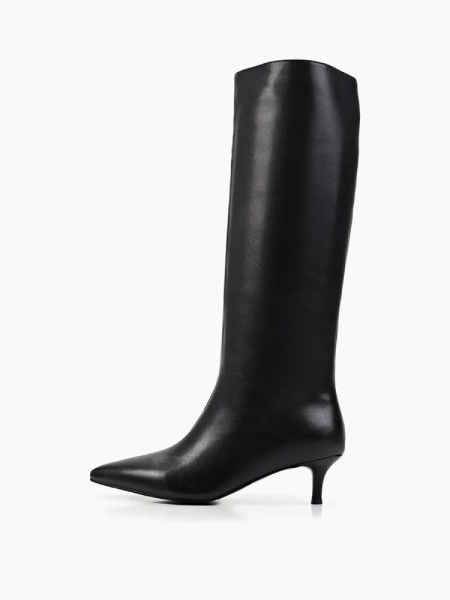 Сапоги на маленьком каблуке из натуральной кожи