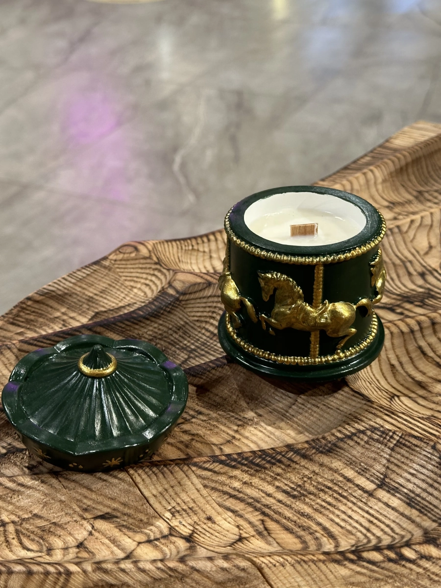 Свеча "Карусель", аромат Christmas tree