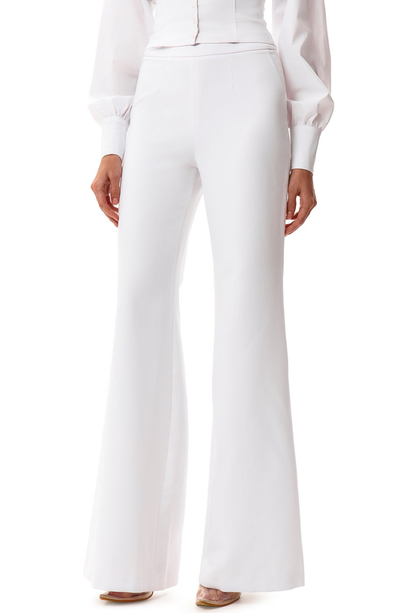 Брюки расклешённые