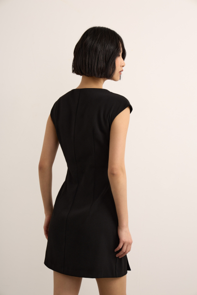 Платье приталенное из костюмной ткани Mollis, цвет: Черный, 15-09-3063/1 купить онлайн