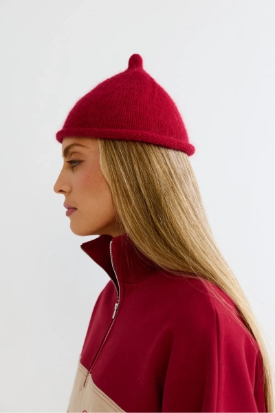 Шапка желудь ручной работы Erist store, цвет: красный НФ-00003288 купить онлайн