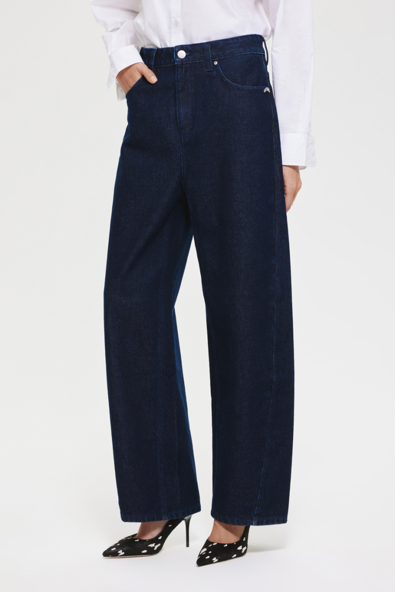 Джинсы DREAMS BY ALENA AKHMADULLINA, цвет: DARK BLUE DENIM, 225105081504398/115000 купить онлайн