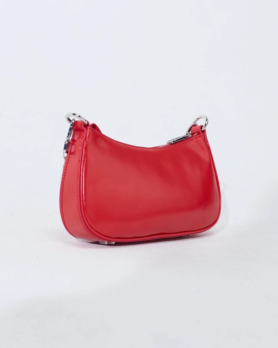 Сумка на цепочке SHINY RED