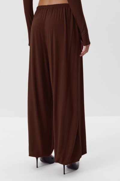 Джоггеры из вискозы Charmstore, цвет: горький шоколад, 101-35065-565 купить онлайн