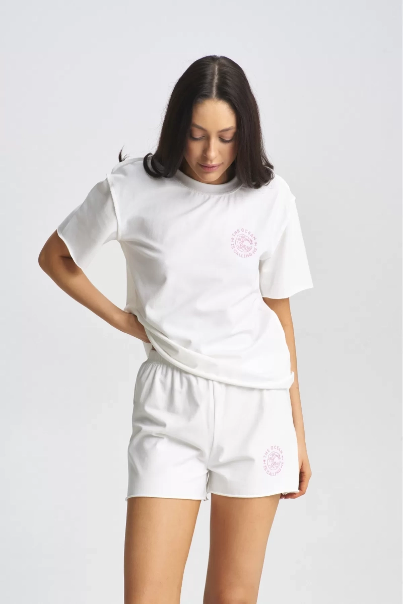 Комплект с шортами Milk Erist store, цвет: молочный НФ-00002298 |новая коллекция купить онлайн