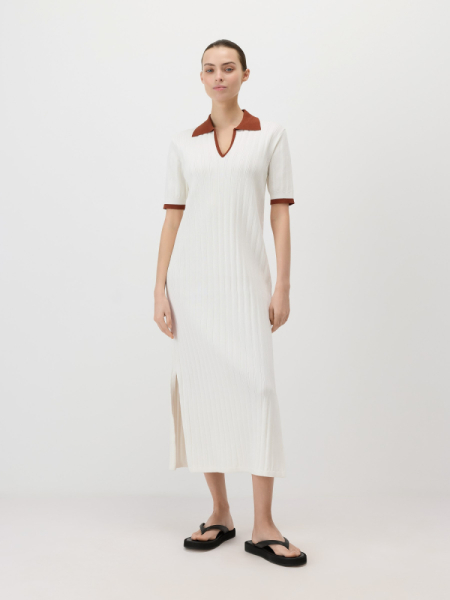 Платье с воротником-поло