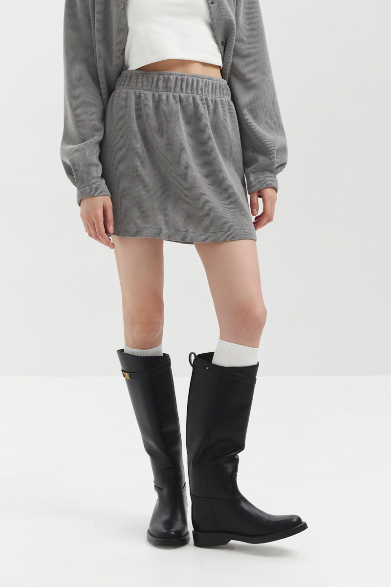 Юбка из фактурного трикотажа