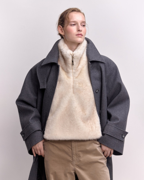 Манишка с воротником стойкой Only me, цвет: молочный с золотыми кончиками АК6098 купить онлайн