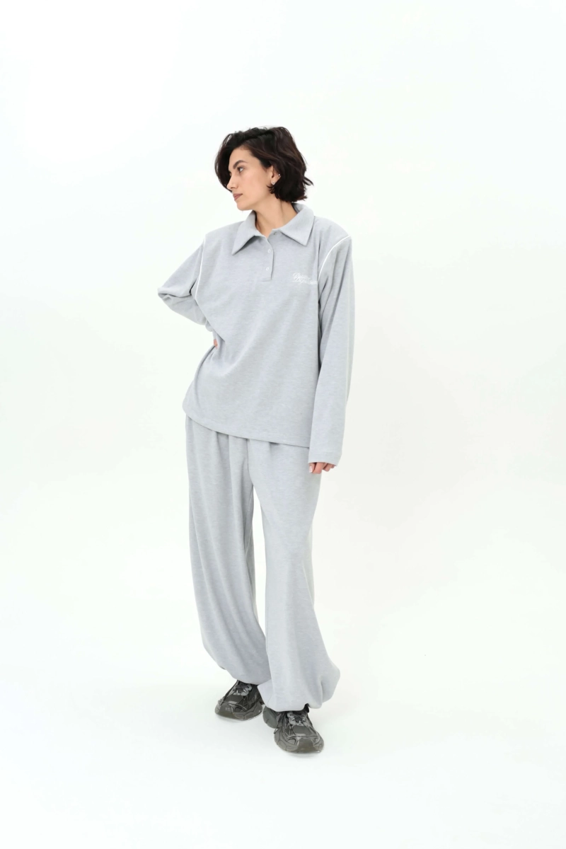 Костюм с поло Forchil, цвет: серый,  купить онлайн