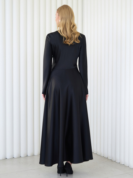 Платье струящееся с рукавом