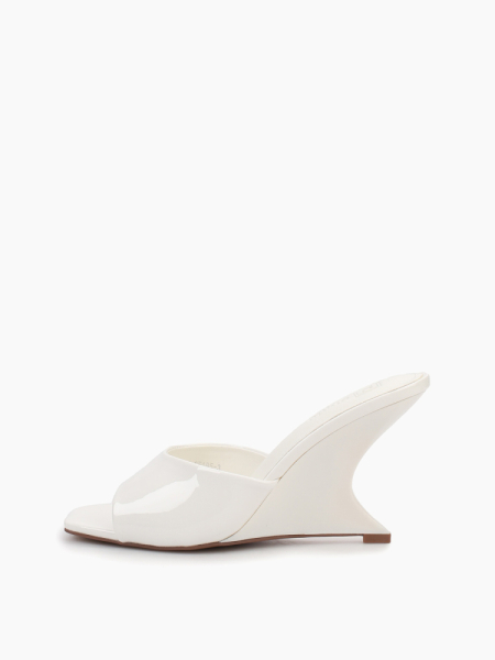 Мюли на танкетке