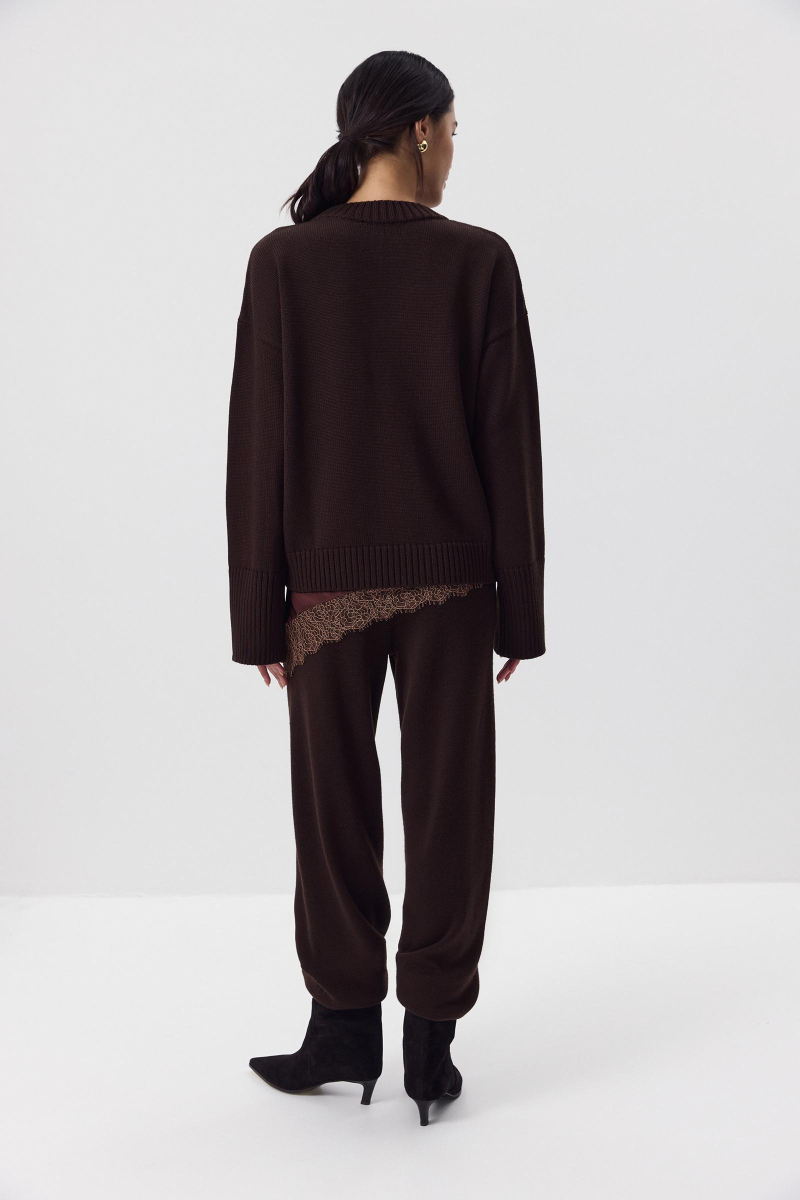 Джемпер из мериносовой шерсти с круглым вырезом Charmstore, цвет: шоколадный, 303-44798-551 купить онлайн