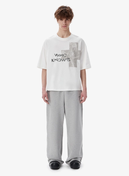 Футболка WHO KNOWS FABLE, цвет: белый, TS-FBL-WKNWS-WHT купить онлайн